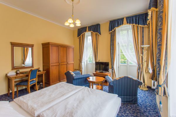 Hotel Ontario (Karlovy Vary)